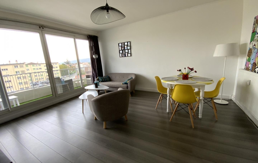 Annonces PORTESLESVALENCE : Appartement | GUILHERAND-GRANGES (07500) | 76 m2 | 162 000 € 