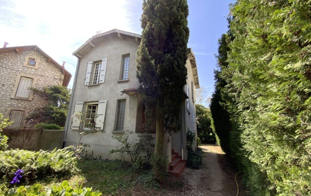 Annonces PORTESLESVALENCE : Maison / Villa | GUILHERAND-GRANGES (07500) | 107 m2 | 299 000 € 